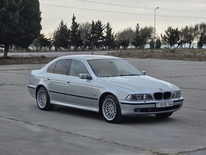 BMW 523 1997, 301,000 km - 2.5 l - Sumqayıt
