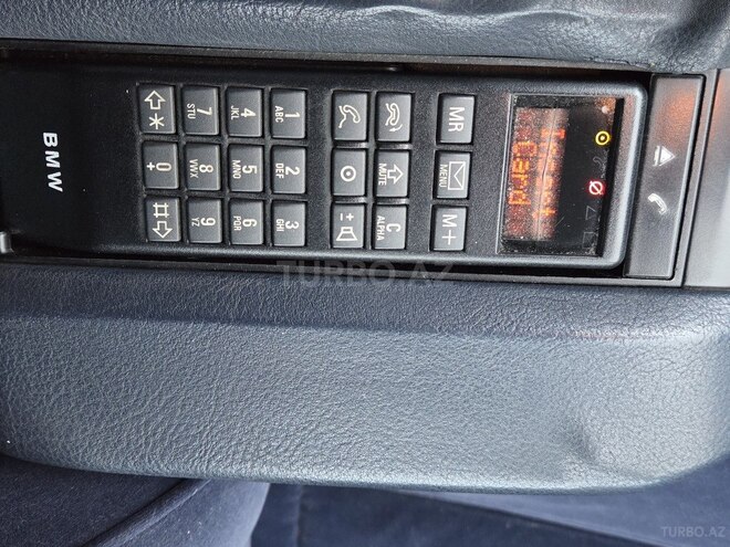 BMW 523 1997, 301,000 km - 2.5 l - Sumqayıt