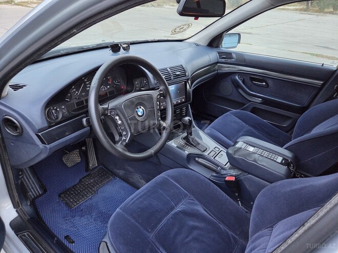 BMW 523 1997, 301,000 km - 2.5 l - Sumqayıt