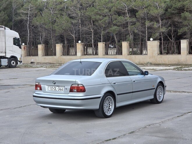 BMW 523 1997, 301,000 km - 2.5 l - Sumqayıt