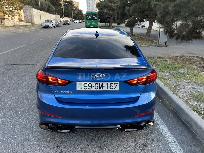 Hyundai Elantra 2017, 276,807 km - 2.0 л - Bakı