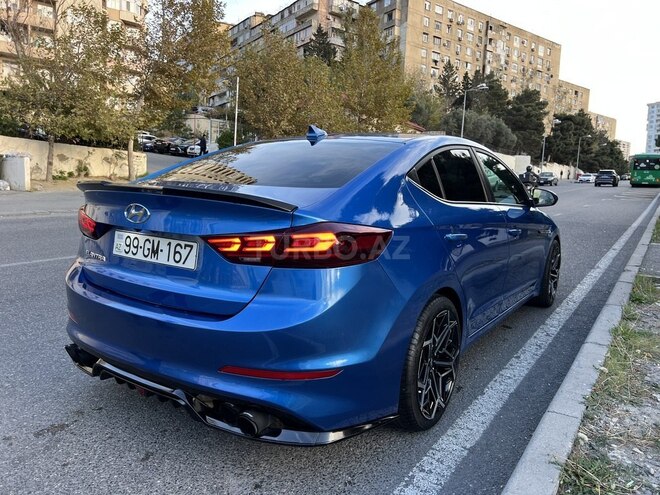 Hyundai Elantra 2017, 276,807 km - 2.0 л - Bakı