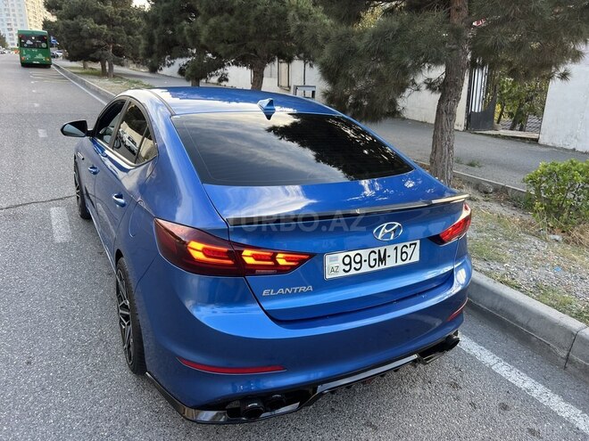Hyundai Elantra 2017, 276,807 km - 2.0 л - Bakı