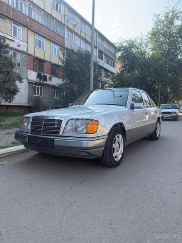 Mercedes 220 E 1994, 365,000 km - 2.2 l - Gəncə