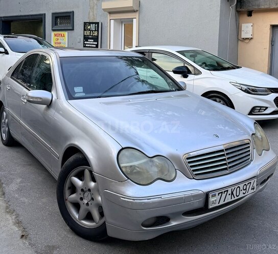 Mercedes C 240 2003, 274,000 km - 2.6 l - Bakı