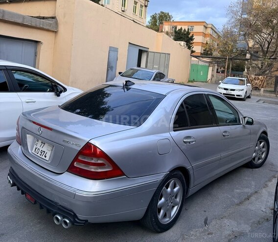Mercedes C 240 2003, 274,000 km - 2.6 l - Bakı