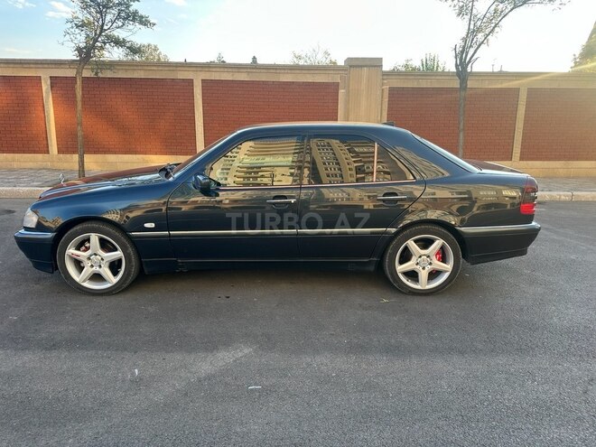 Mercedes C 240 1998, 298,000 km - 2.4 л - Gəncə