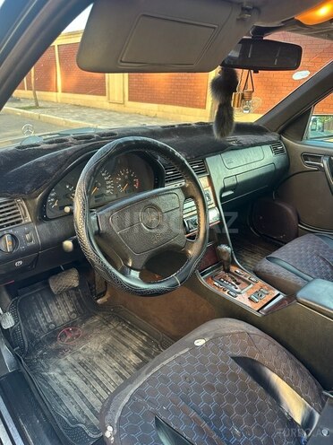 Mercedes C 240 1998, 298,000 km - 2.4 л - Gəncə