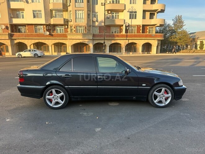 Mercedes C 240 1998, 298,000 km - 2.4 л - Gəncə