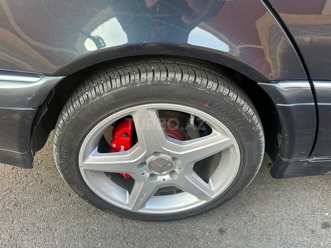 Mercedes C 240 1998, 298,000 km - 2.4 л - Gəncə