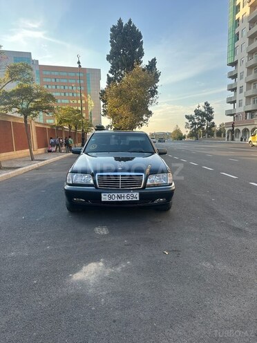 Mercedes C 240 1998, 298,000 km - 2.4 л - Gəncə