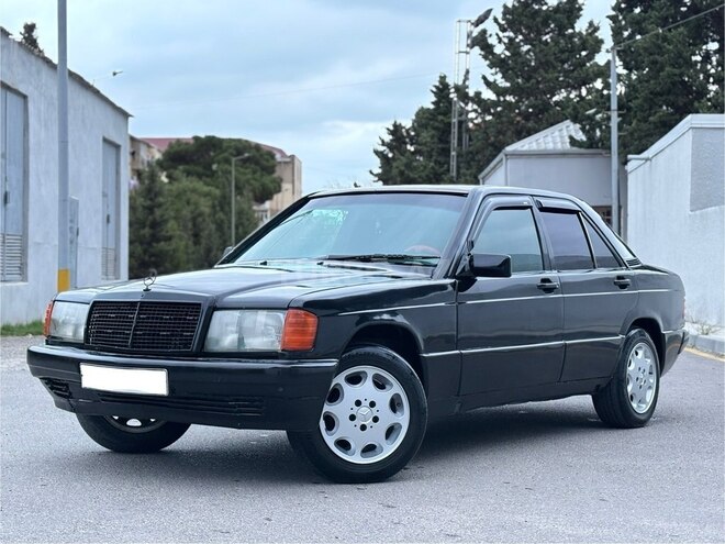 Mercedes 190 1991, 215,470 km - 2.0 л - Bakı
