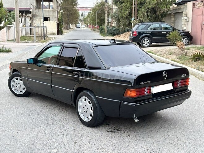 Mercedes 190 1991, 215,470 km - 2.0 л - Bakı