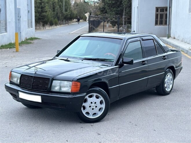 Mercedes 190 1991, 215,470 km - 2.0 л - Bakı