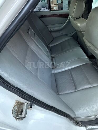 Mercedes C 230 1999, 248,480 km - 2.3 l - Bakı