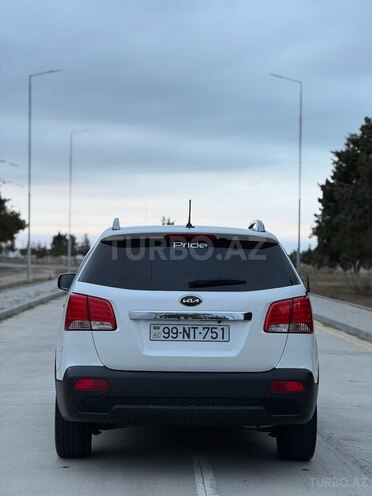 Kia Sorento 2011, 220,000 km - 2.4 l - Sumqayıt