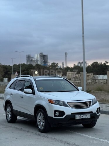 Kia Sorento 2011, 220,000 km - 2.4 l - Sumqayıt