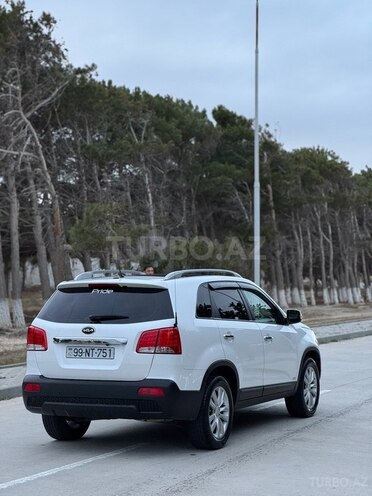 Kia Sorento 2011, 220,000 km - 2.4 l - Sumqayıt