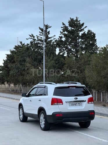 Kia Sorento 2011, 220,000 km - 2.4 l - Sumqayıt