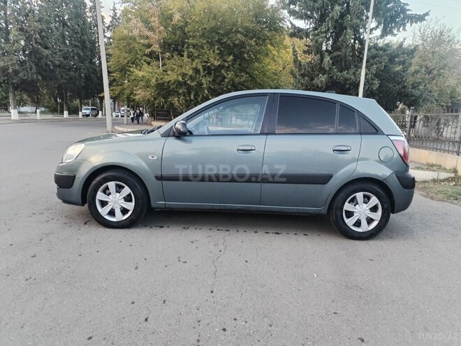 Kia Rio 2008, 371,750 km - 1.5 л - Qazax