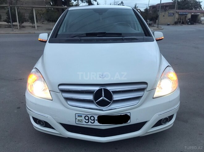 Mercedes B 180 2011, 174,000 km - 1.6 l - Sumqayıt
