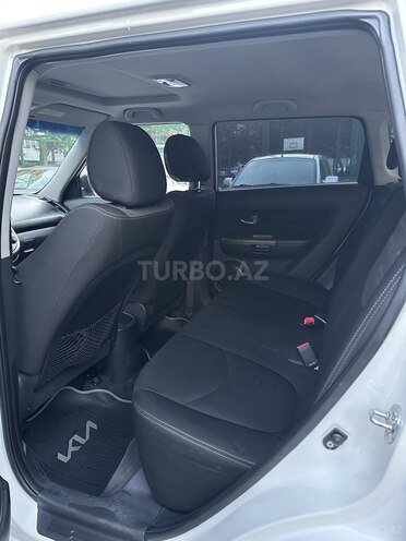 Kia Soul-13