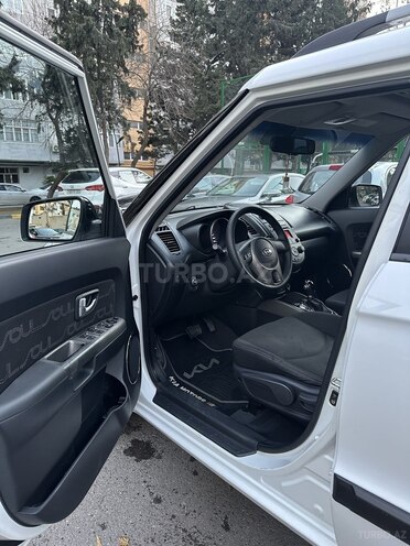 Kia Soul-12