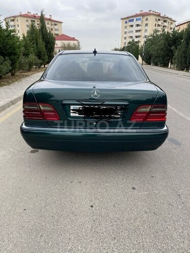 Mercedes E 220 1999, 365,285 km - 2.2 l - Xırdalan