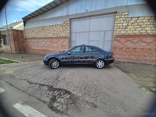 Mercedes C 200 2001, 357,000 km - 2.0 l - Gəncə