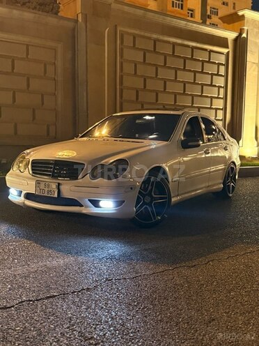 Mercedes C 230 2006, 290,000 km - 2.5 л - Bakı