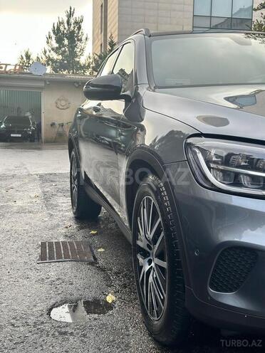 Mercedes GLC 200 4MATIC 2020, 28,000 km - 2.0 l - Bakı