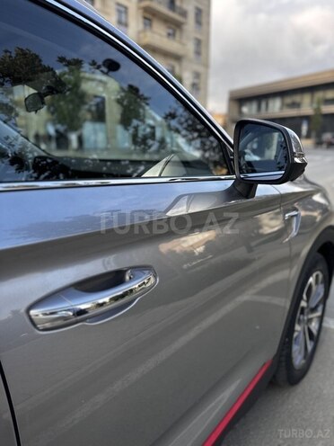 Changan CS 85-7