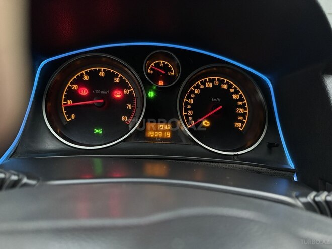Opel Astra 2004, 197,348 km - 1.6 l - Bakı