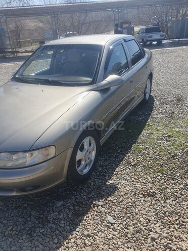 Opel Vectra 1999, 400,000 km - 1.8 l - Şəmkir