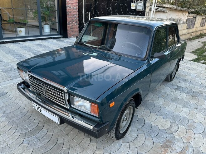 LADA (VAZ) 2107 2006, 150,000 km - 1.6 l - Salyan