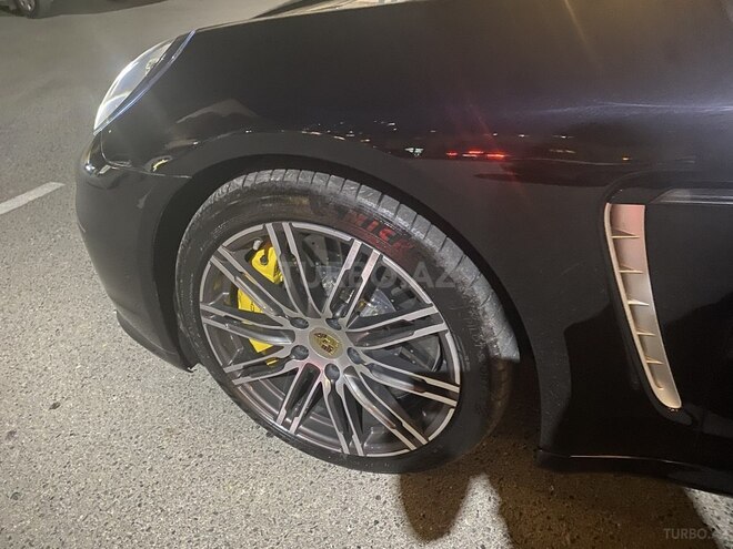 Porsche Panamera GTS 2015, 123,000 km - 4.8 l - Bakı