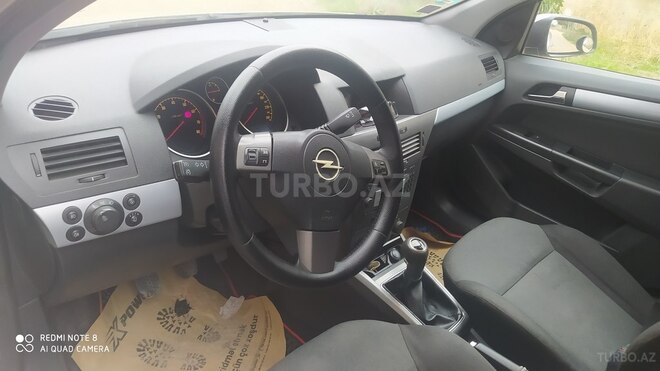 Opel Astra 2006, 212,000 km - 1.4 л - Siyəzən