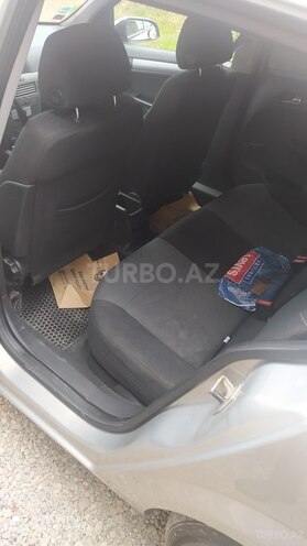 Opel Astra 2006, 212,000 km - 1.4 л - Siyəzən
