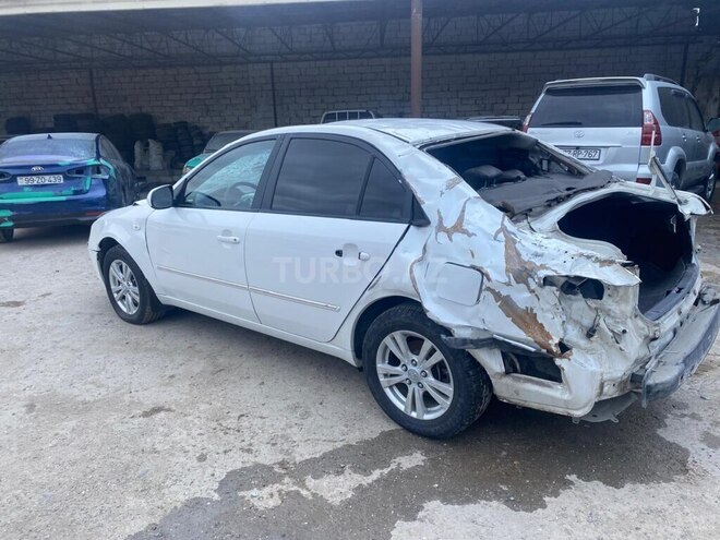 Hyundai Sonata 2009, 200,000 km - 2.4 l - Bakı