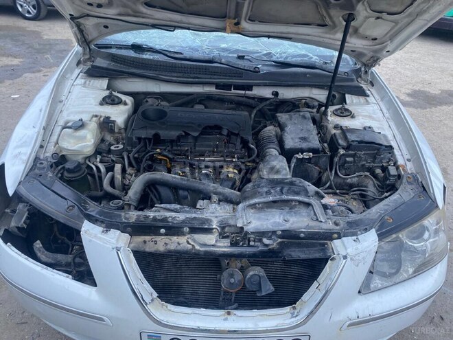 Hyundai Sonata 2009, 200,000 km - 2.4 l - Bakı