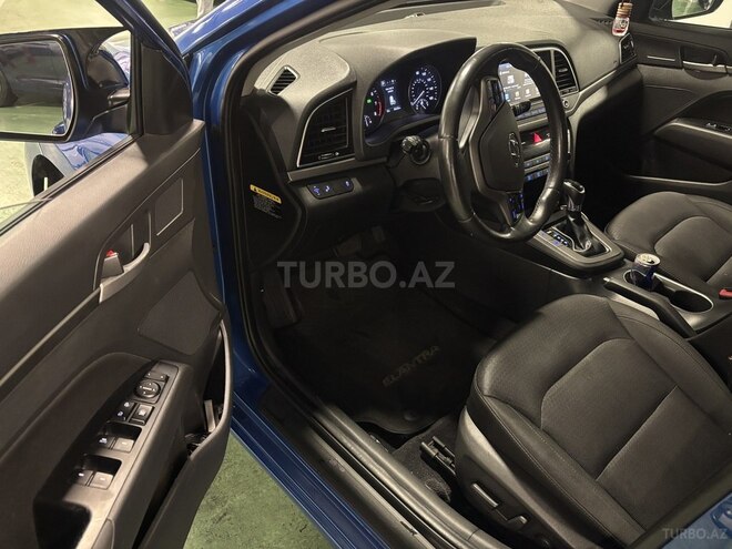 Hyundai Elantra 2017, 135,990 km - 2.0 l - Bakı