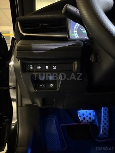 Toyota Camry 2024, 15,000 km - 2.0 l - Bakı