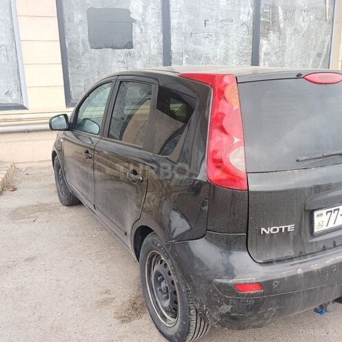 Nissan Note 2006, 256,840 km - 1.5 l - Quba