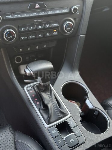 Kia Sportage 2017, 247,000 km - 1.7 л - Bakı
