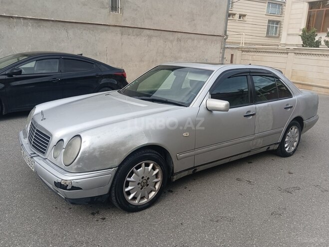 Mercedes E 200 1997, 680,000 km - 2.0 l - Bakı