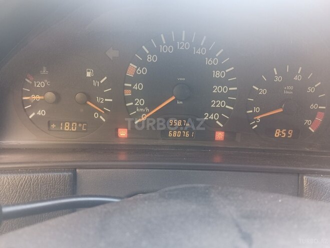 Mercedes E 200 1997, 680,000 km - 2.0 l - Bakı