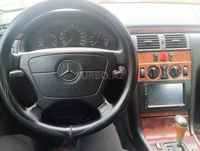 Mercedes E 200 1997, 680,000 km - 2.0 l - Bakı