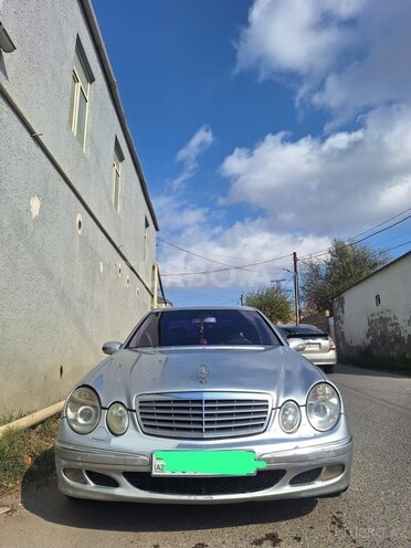 Mercedes E 270 2003, 470,001 km - 2.7 l - Bakı