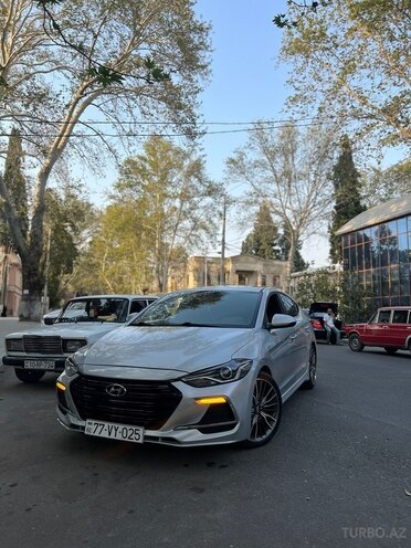 Hyundai Elantra 2018, 80,467 km - 1.6 л - Gəncə