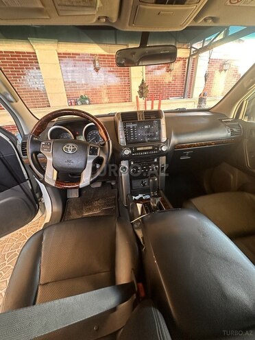Toyota Land Cruiser Prado 2012, 340,000 km - 3.0 л - Bakı